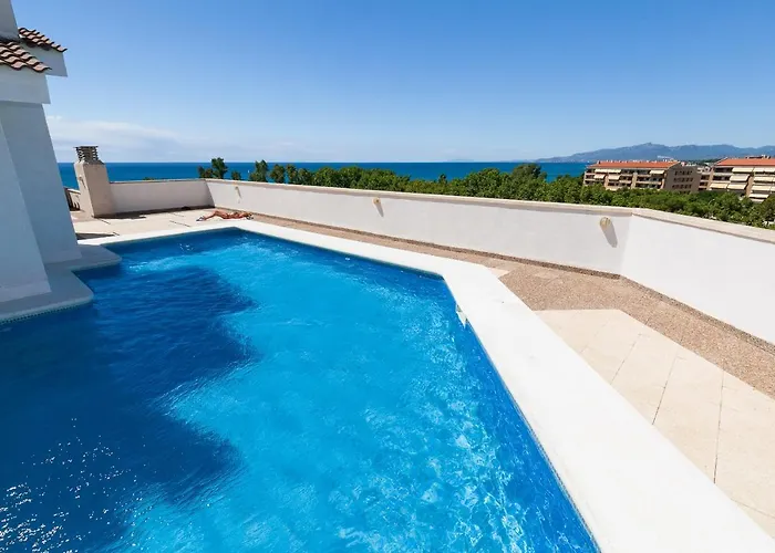 Uhc Aiguadolc Family Apartments